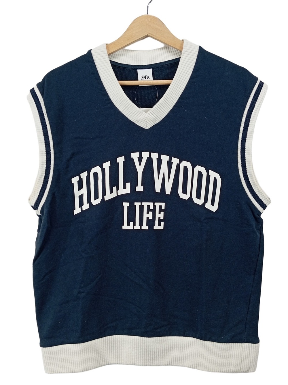 💕 ZARA men’s Hollywood Life knit vest size M unisex college sweater